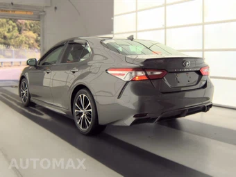 2020 Toyota Camry SE - miniatura 6