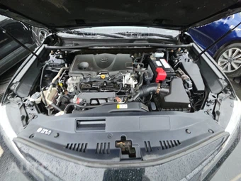 2020 Toyota Camry SE - miniatura 15