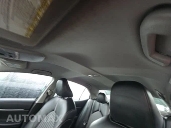 2020 Toyota Camry SE - miniatura 19