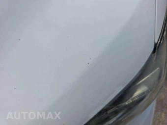 2020 Toyota Camry SE - miniatura 18