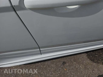 2020 Toyota Camry SE - miniatura 22