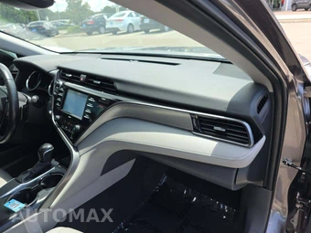 2020 Toyota Camry SE - miniatura 19