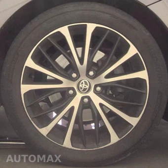 2020 Toyota Camry SE – miniatura 31