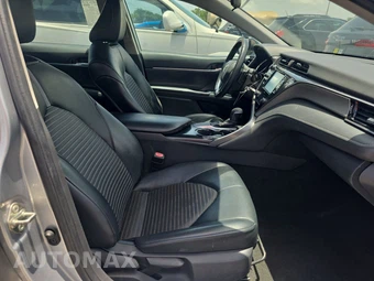 2020 Toyota Camry SE Nightshade - miniatura 14