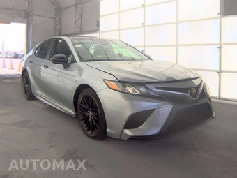 2020 Toyota Camry SE Nightshade - miniatura 4