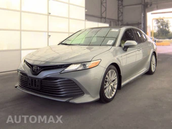 2020 Toyota Camry XLE