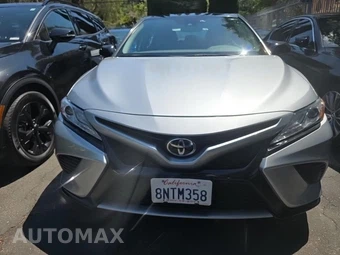 2020 Toyota Camry XSE - miniatura 2