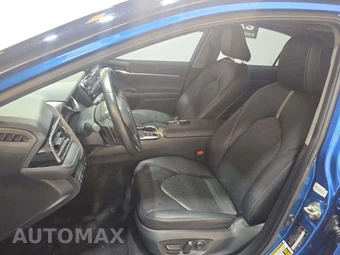 2020 Toyota Camry XSE - miniatura 3