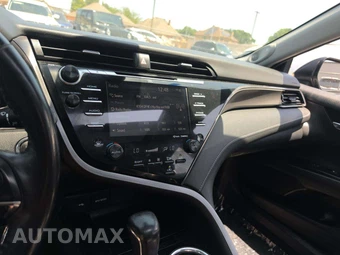 2020 Toyota Camry XSE - miniatura 10