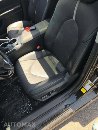 2020 Toyota Camry XSE - miniatura 6
