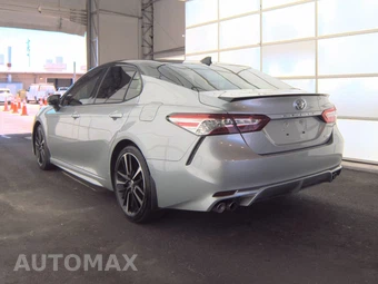 2020 Toyota Camry XSE - miniatura 6