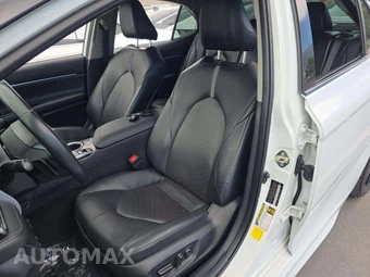 2020 Toyota Camry XSE - miniatura 6