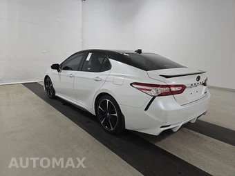 2020 Toyota Camry XSE - miniatura 6