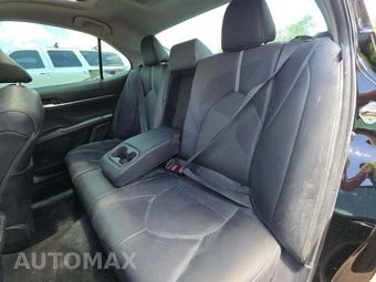 2020 Toyota Camry XSE - miniatura 10