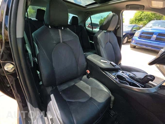 2020 Toyota Camry XSE - miniatura 15
