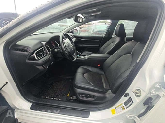 2020 Toyota Camry XSE - miniatura 6
