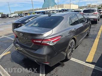 2020 Toyota Camry XSE - miniatura 4