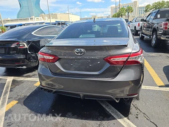 2020 Toyota Camry XSE - miniatura 5