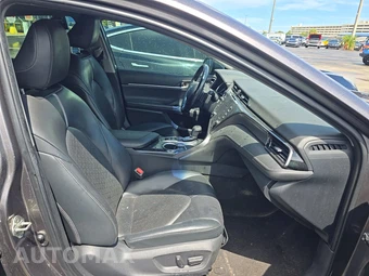 2020 Toyota Camry XSE - miniatura 8