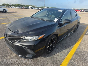 2020 Toyota Camry XSE
