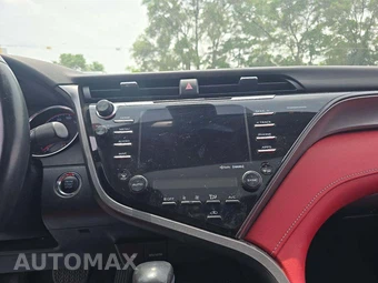 2020 Toyota Camry XSE - miniatura 10