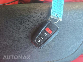 2020 Toyota Camry XSE - miniatura 5