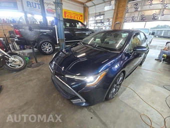 2020 Toyota Corolla Hatchback XSE