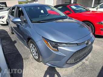 2020 Toyota Corolla LE Sedan - miniatura 4