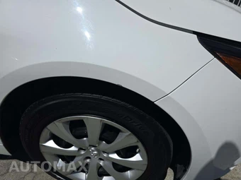 2020 Toyota Corolla LE Sedan - miniatura 24