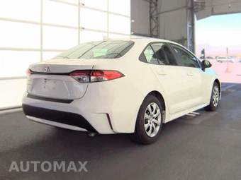 2020 Toyota Corolla LE Sedan – miniatura 4