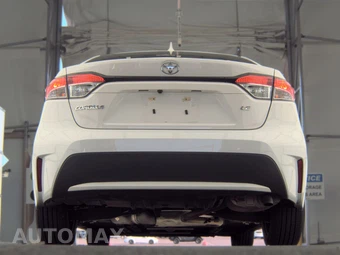 2020 Toyota Corolla LE Sedan – miniatura 7