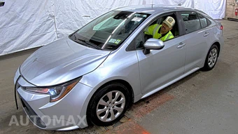 2020 Toyota Corolla LE Sedan