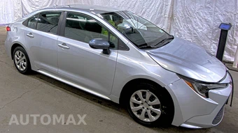 2020 Toyota Corolla LE Sedan – miniatura 3