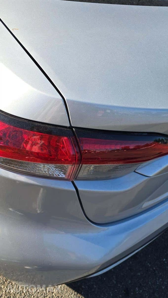 2020 Toyota Corolla LE Sedan – miniatura 31