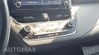 2020 Toyota Corolla LE Sedan – miniatura 21