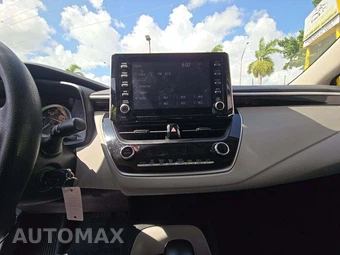 2020 Toyota Corolla LE Sedan – miniatura 10
