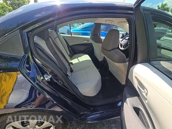 2020 Toyota Corolla LE Sedan – miniatura 16
