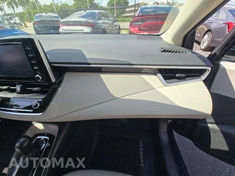 2020 Toyota Corolla LE Sedan – miniatura 19