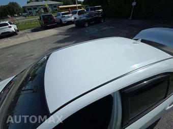 2020 Toyota Corolla LE Sedan – miniatura 12