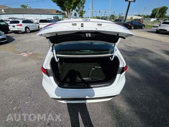 2020 Toyota Corolla LE Sedan – miniatura 14