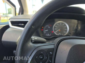 2020 Toyota Corolla LE Sedan – miniatura 22