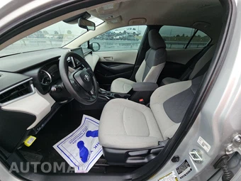2020 Toyota Corolla LE Sedan – miniatura 7