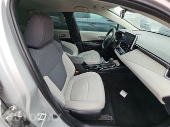 2020 Toyota Corolla LE Sedan – miniatura 8
