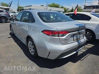 2020 Toyota Corolla LE Sedan – miniatura 2