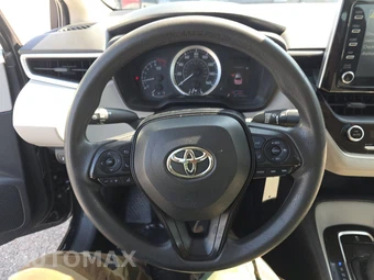 2020 Toyota Corolla LE Sedan - miniatura 10