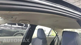 2020 Toyota Corolla LE Sedan - miniatura 26