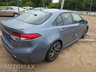 2020 Toyota Corolla SE Sedan – miniatura 3