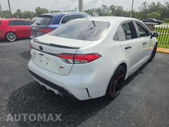 2020 Toyota Corolla SE Sedan – miniatura 3