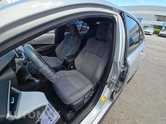 2020 Toyota Corolla SE Sedan – miniatura 3