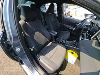 2020 Toyota Corolla SE Sedan – miniatura 18